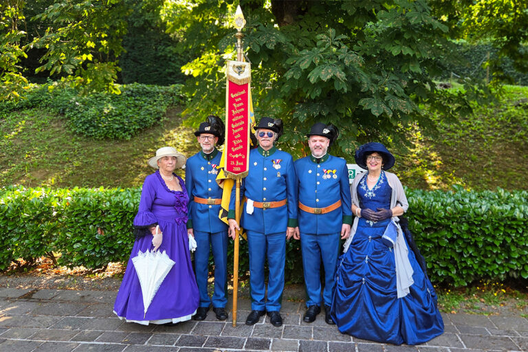 Biedermeierfest 2026 Biedermeier Kostueme Damen.